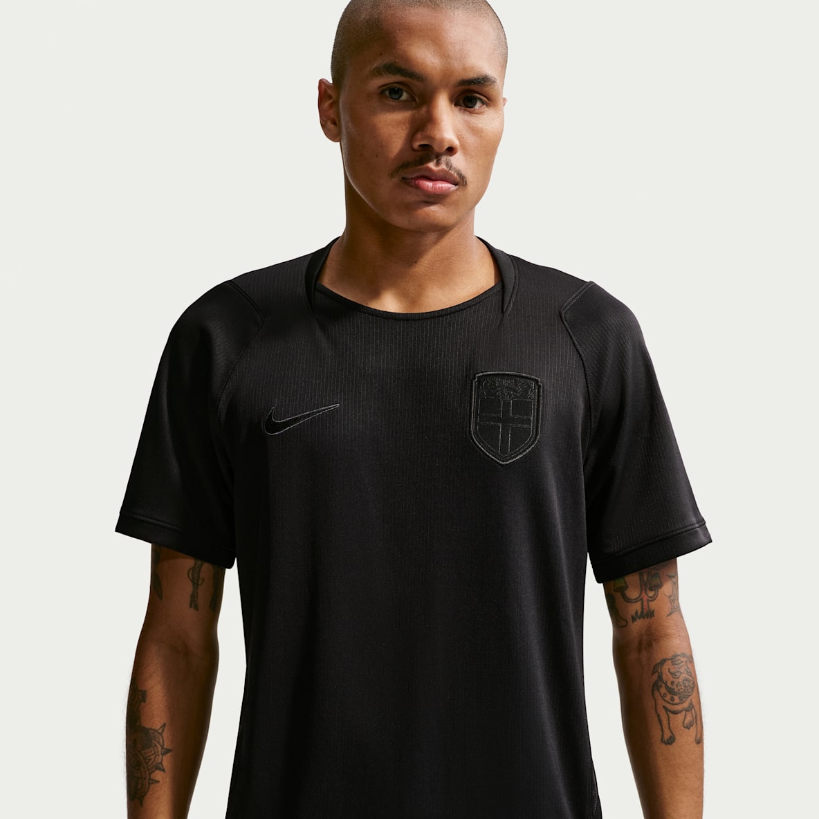 Football Clothing. Nike RO